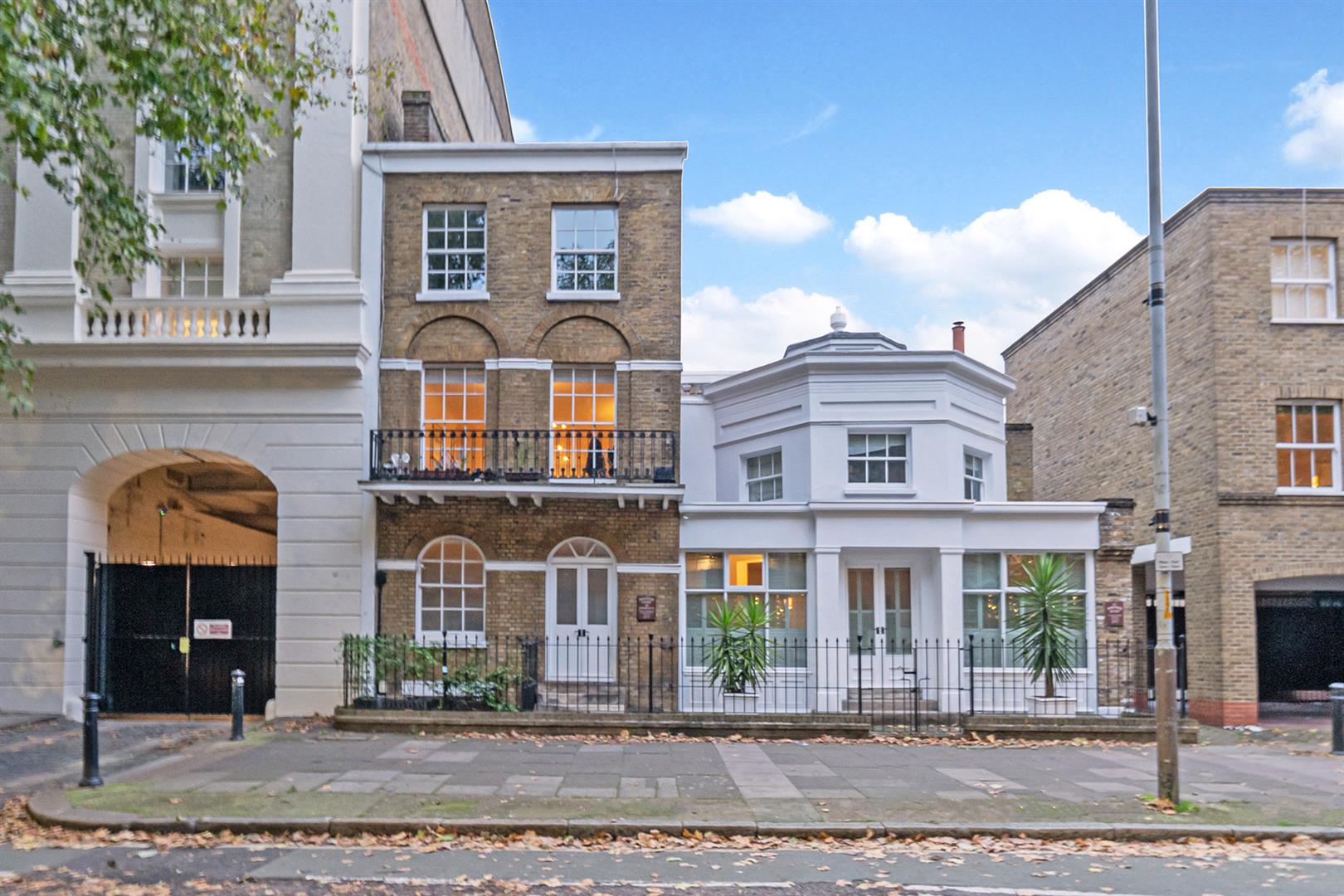 Borough Road SE1, SE1 1DZ